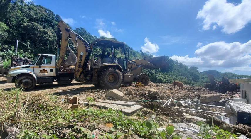 Bloquean accesos a vertederos clandestinos en Cerro Patacón