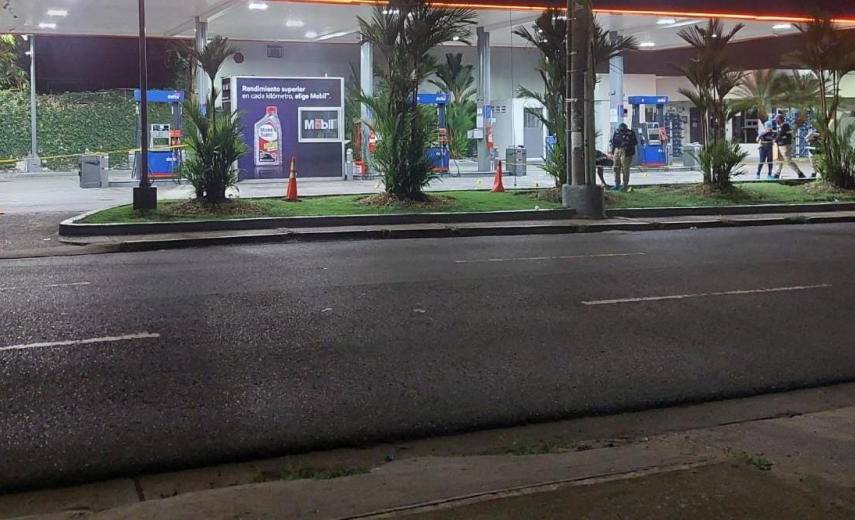 Fallece trabajador de una gasolinera en medio de un tiroteo en Paitilla