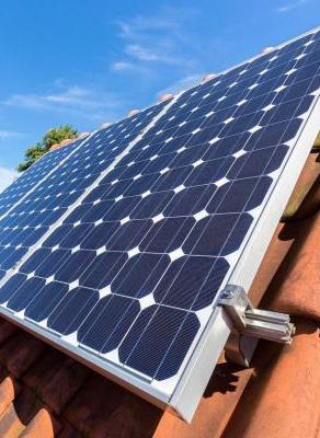 Factura en $0 con paneles solares