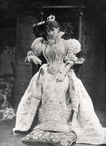 Sarah Bernhardt, primera megaestrella y primera influente