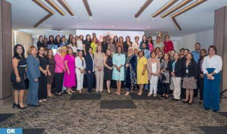 ML | Asistentes al foro sobre buenas prácticas gubernamentales para la inclusión económica de las mujeres.