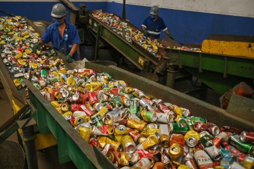 De la basura a las góndolas: Brasil es modelo en reciclaje de latas