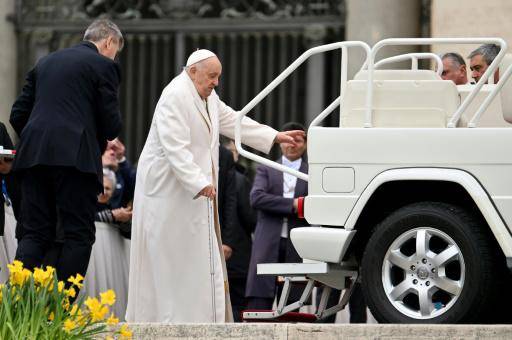El papa manifiesta su tristeza por los cooperantes muertos en Gaza