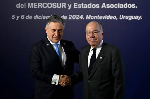 Mercosur y UE buscan sellar un TLC mientras crece el rechazo en Europa