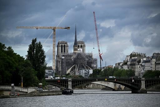 Comisión de Patrimonio, en contra de la instalación de vidrieras contemporáneas en Notre Dame de París