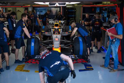 Verstappen y Red Bull vuelan ya en el inicio de pruebas de pretemporada