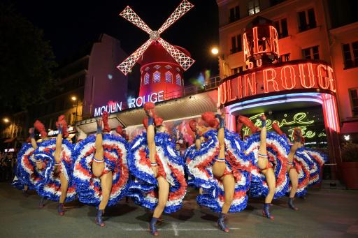 El Moulin Rouge de París recobra sus aspas antes de los Juegos Olímpicos