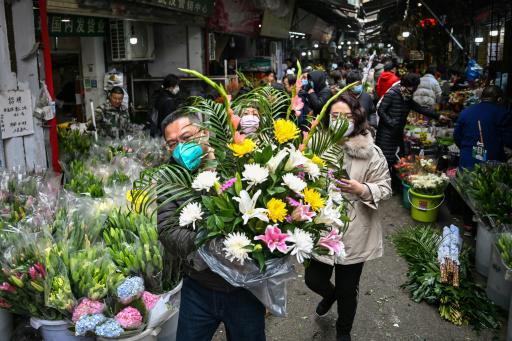 Mercados de la ciudad china de Wuhan celebran Año Nuevo Lunar, pese al  recuerdo del covid-