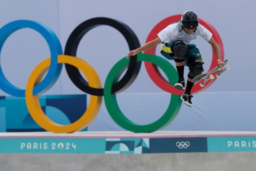 El skater brasileño Augusto Akio logra el bronce en la prueba de parque