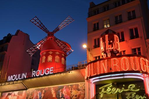 El Moulin Rouge de París recobra sus aspas antes de los Juegos Olímpicos