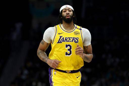 Anthony Davis envió un mensaje de despedida a los aficionados de los Lakers el 3 de febrero de 2025