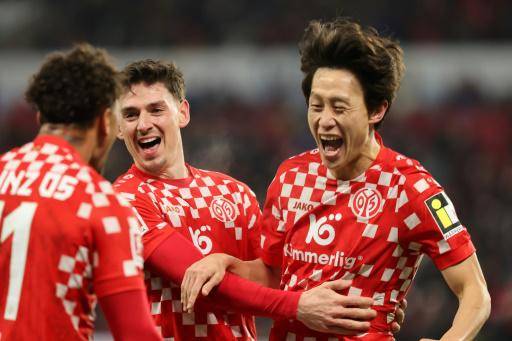 Bayern sufre su primera derrota en Bundesliga, Leverkusen se acerca