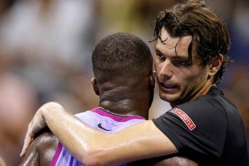 Fritz frustra a Tiafoe y es primer finalista estadounidense del US Open en 18 años