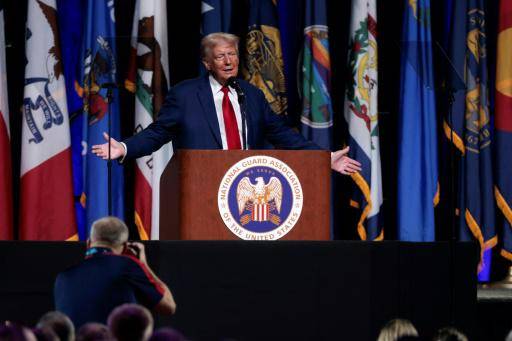 El expresidente y candidato republicano a las elecciones de noviembre Donald Trump pronuncia un discurso en la Asociación de la Guardia Nacional en Detroit, Estados Unidos, el 26 de agosto de 2024