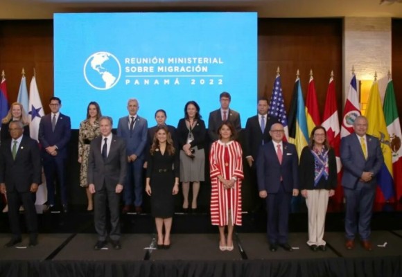 Panamá alcanza consenso regional para abordar la migración irregular y anuncia nueva reunión para mayo