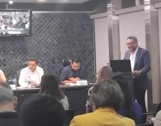 ML | Reunión en el Salón Azul de la Asamblea Nacional, sobre el proyecto para reformar la CSS.