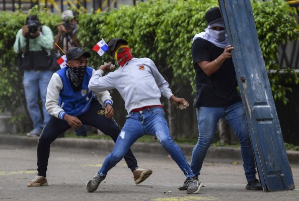 Piden a extranjeros “qué no participen en las protestas”