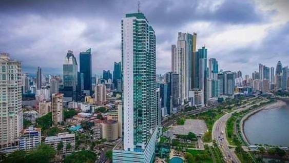 Operan más de 180 multinacionales en Panamá.