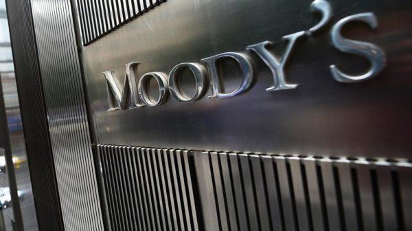 Moody’s rebaja la perspectiva de calificación de la deuda soberana de Francia