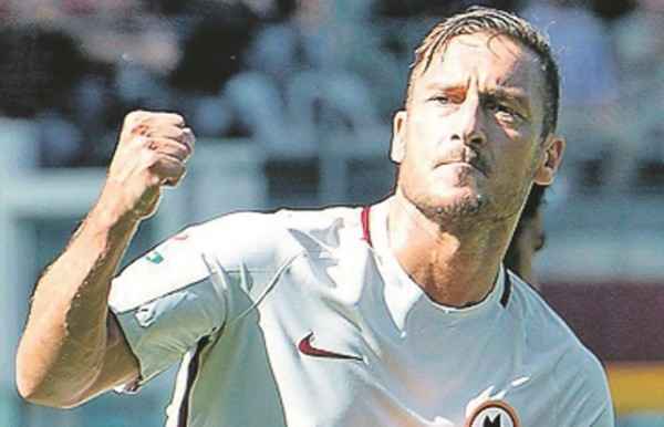 Totti Alcanza Los Goles En La Serie A