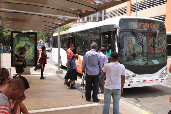 Desvíos Del Metrobus Por Desfiles Del 10 De Noviembre