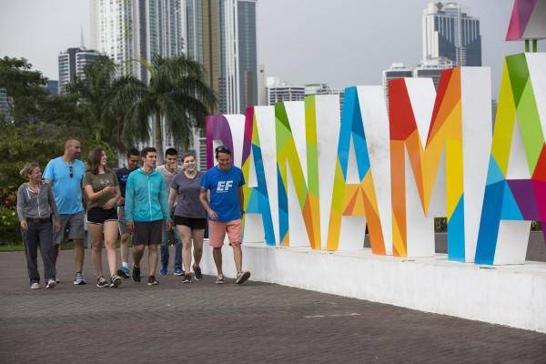 La Cámara de Turismo rechaza la propuesta de colocar un impuesto a turistas