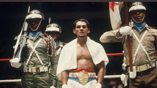 Estrenan serie de TV sobre leyenda panameña del boxeo Roberto ‘Manos de Piedra’ Durán