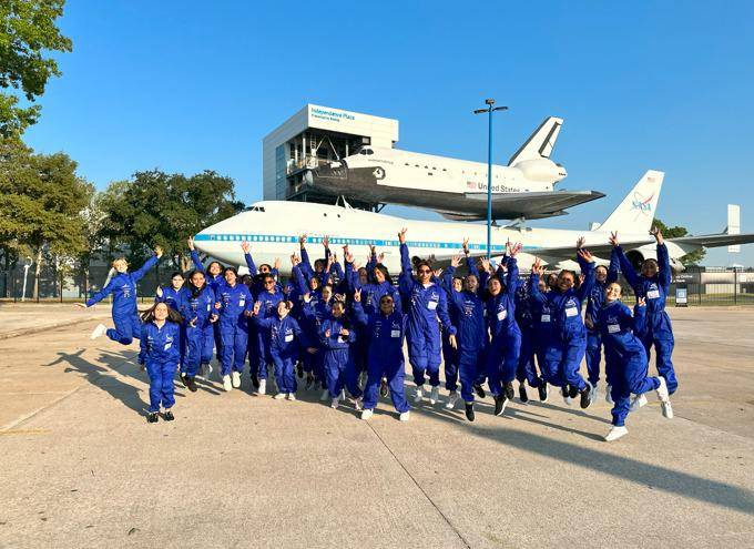 Panameñas en el Space Center (NASA)