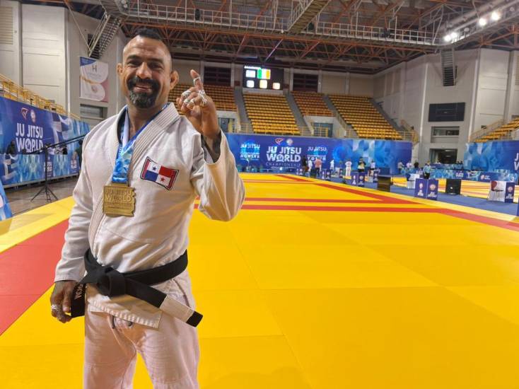 El panameño César Pérez gana oro en Mundial de Jiujitsu en Grecia