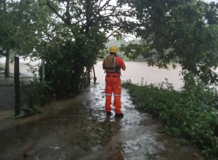 Al menos 258 casas afectadas en Los Santos por intensas lluvias