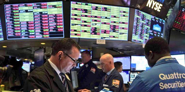 Wall Street termina dispar, con récord para el Nasdaq