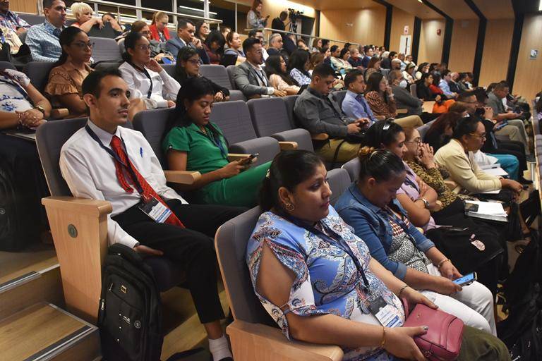 Panamá avanza como Centro Regional de cirugías robóticas en la Ciudad de la Salud