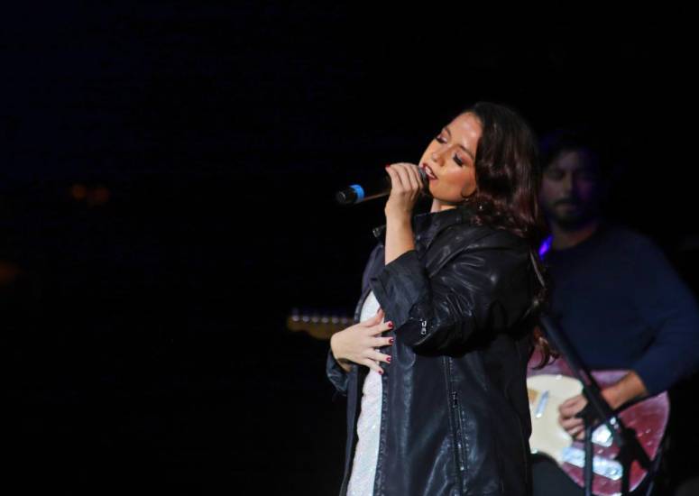 Kany García enamoró a sus fans en una noche mágica