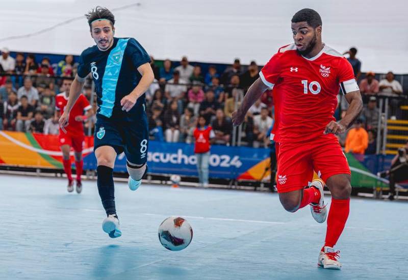 Panamá gana medalla de plata en la final del Futsal de los I Juegos Bolivarianos del Bicentenario Ayacucho .