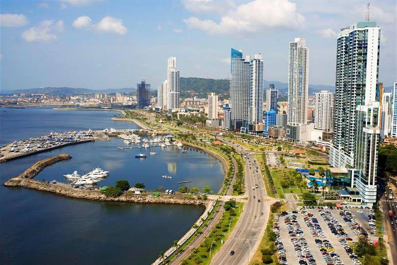 Panamá acuerda línea de crédito por $200 millones para financiar presupuesto