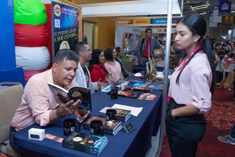 MiCultura presenta su agenda de actividades en la Feria del Libro de Panamá