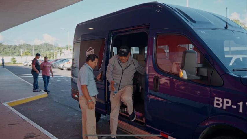 Habilitan buses gratuitos que transportarán a los pacientes en el perímetro de la Ciudad de la Salud