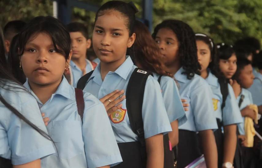 El inicio de clases en medio de expectativas