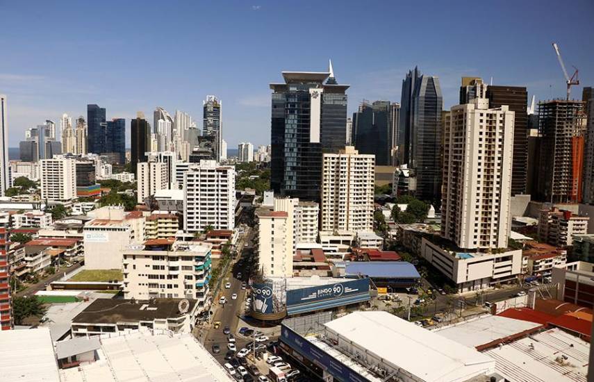 ML | Edificios residenciales y de negocios en la ciudad capital.