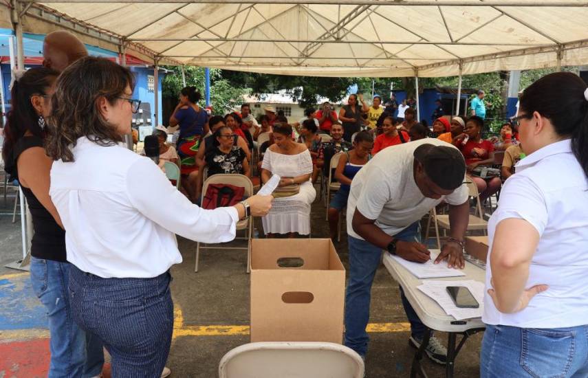 Residentes de Kuna Nega aprueban rehabilitación de la escuela con fondos de descentralización