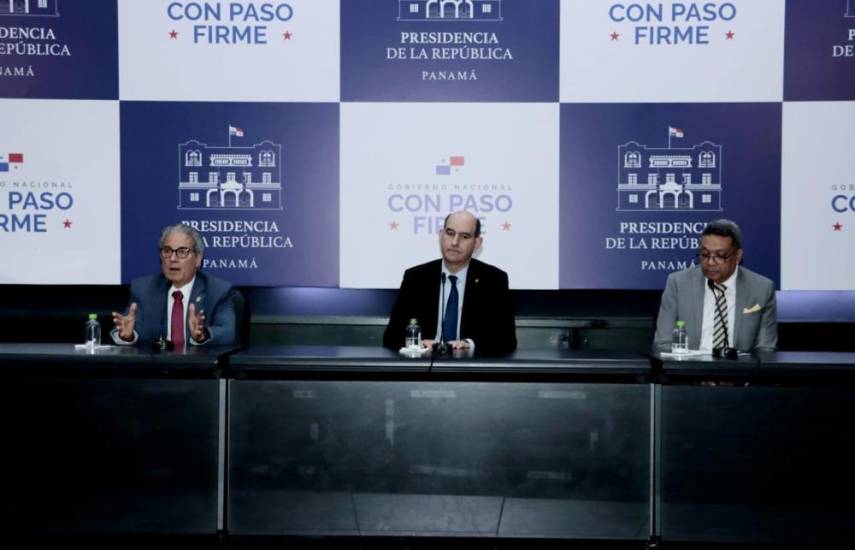 ML | Autoridades en conferencia de prensa desde la Presidencia.