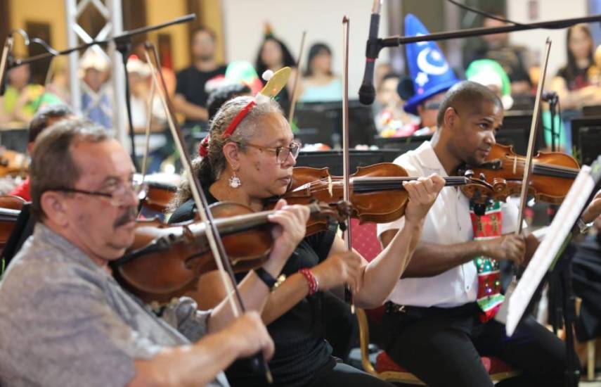 ML | Algunos de los miembros de la Orquesta Sinfónica Nacional.