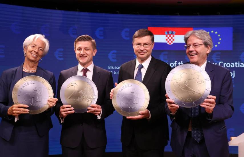 Croacia Se Prepara Para Adoptar El Euro E Integrarse En El Espacio Schengen