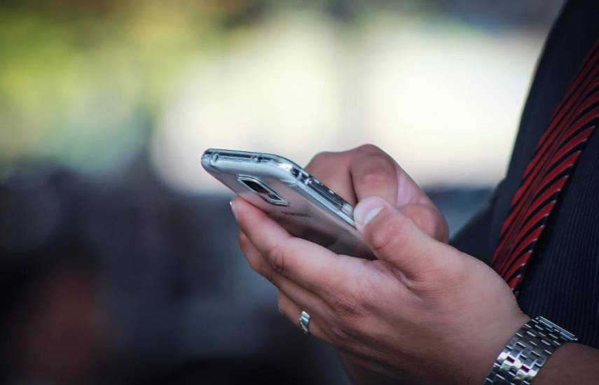 Compañías de luz, de telefonía e internet