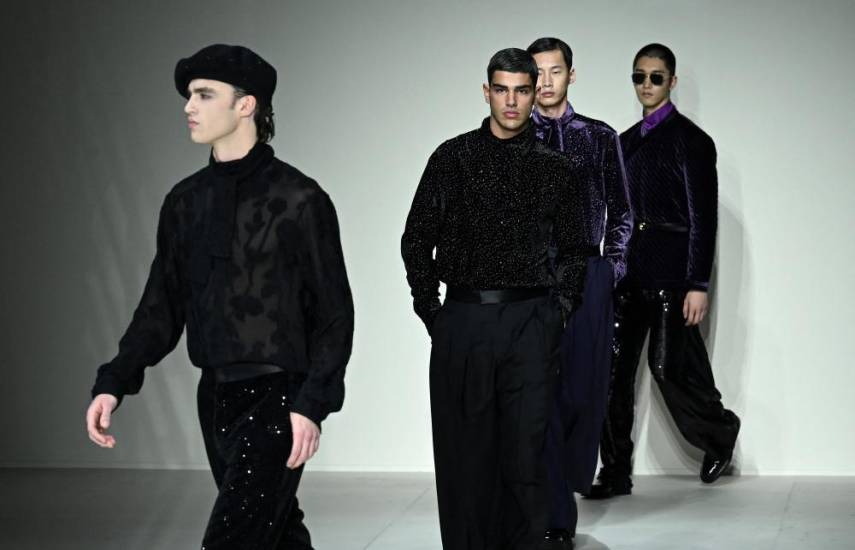 Redescubren el negro y exaltan la elegancia en el Milán Fashion Week