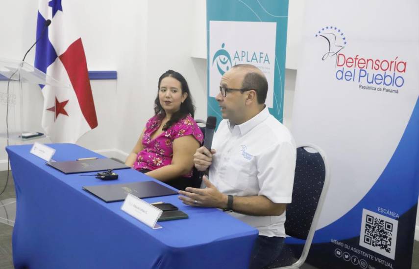 La Defensoría del Pueblo y APLAFA firman convenio para promover la salud sexual y reproductiva