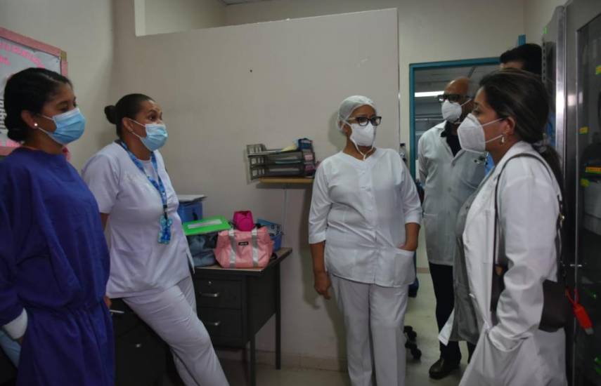 Verifican calidad de la atención en el Hospital Irma de Lourdes Tzanetatos