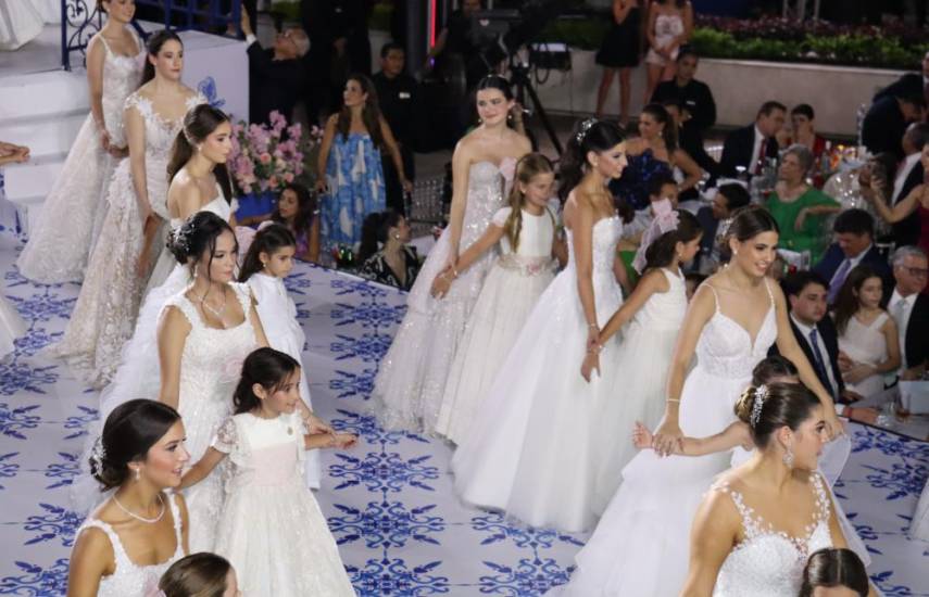 ¡Festival de debutantes!