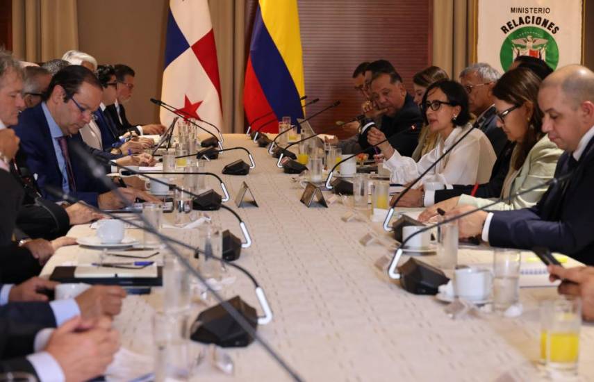 ML | Autoridades de Panamá y Colombia en la sede del Ministerio de Relaciones Exteriores.