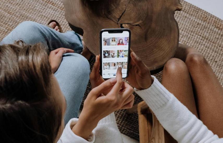 Pexels | Uso de la red social TikTok.